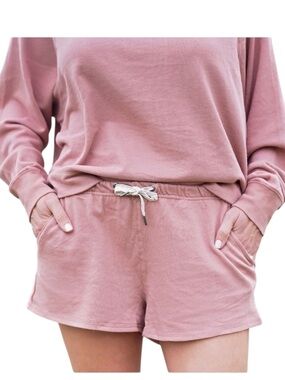 Vuori Sunnyside Organic Cotton Loungewear Set Shorts and Sweater Top Size Small